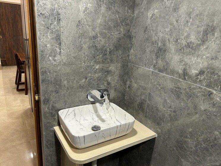 Bathroom, green park extension 2 Bedroom 1650 Sq.Ft. Apartment In Green Park Extension Delhi 8740457