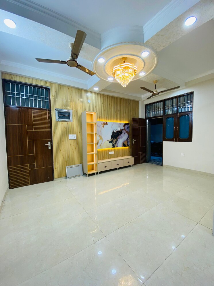 Room, vaishali sector 4 2 Bedroom 1100 Sq.Ft. Apartment In Vaishali Sector 4 Ghaziabad 8740525