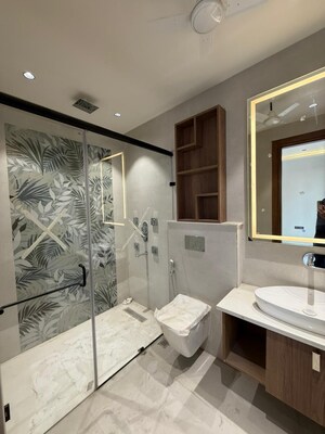 Bathroom in 4 BHK Builder Floor at SS Southend Floors, South City 2 – for Sale