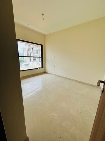 Bedroom in 2 BHK Apartment at K Raheja Ascencio, Chandivali – for Rent