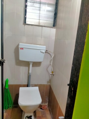 Bathroom in 1 BHK Apartment at Taj Heights, Seawoods Sector 50 – for Rent