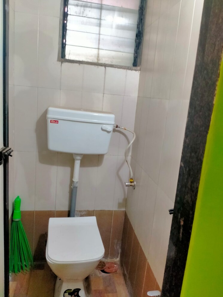 Bathroom, taj-heights 1 Bedroom 700 Sq.Ft. Apartment In Seawoods Sector 50 Navi Mumbai 8740575