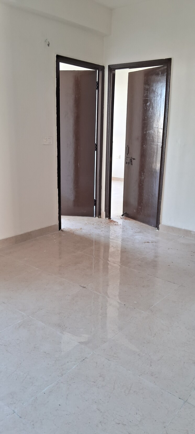 Room, signature-global-proxima 2 Bedroom 675 Sq.Ft. Apartment In Sector 89 Gurgaon 8740624