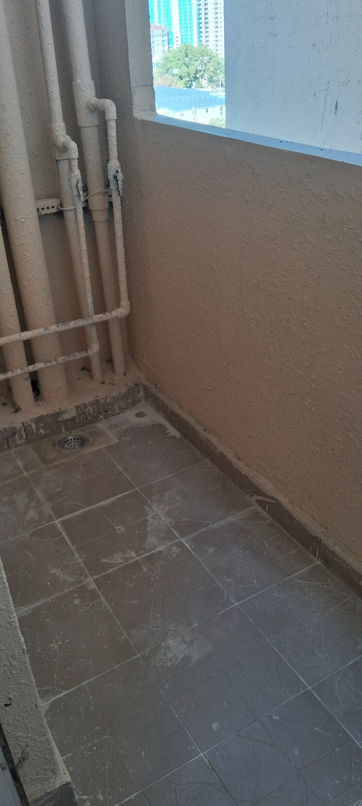 Balcony, signature-global-proxima 2 Bedroom 675 Sq.Ft. Apartment In Sector 89 Gurgaon 8740624