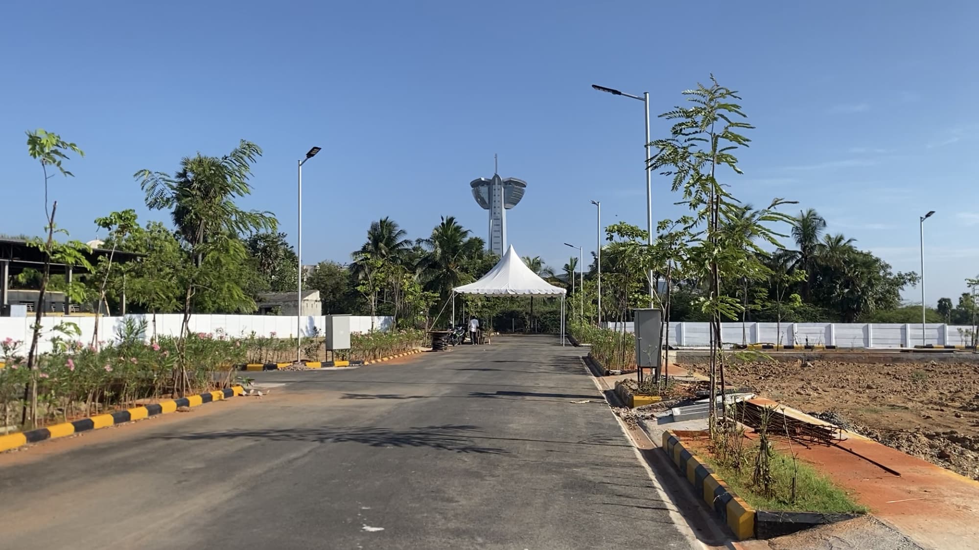 Plot For Sale in Vandalur