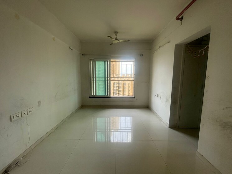 Room, rustomjee-urbania-azziano 2 Bedroom 650 Sq.Ft. Apartment In Majiwada Thane 8740701