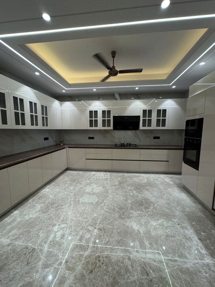 Kitchen, anant-raj-estate-plots 4 Bedroom 460 Sq.Yd. Builder Floor In Sector 63a Gurgaon 8740678