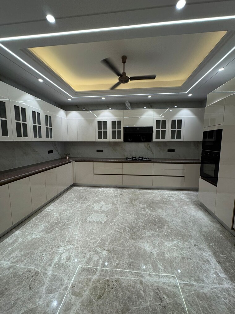 Kitchen, anant-raj-estate-plots 4 Bedroom 460 Sq.Yd. Builder Floor In Sector 63a Gurgaon 8740678