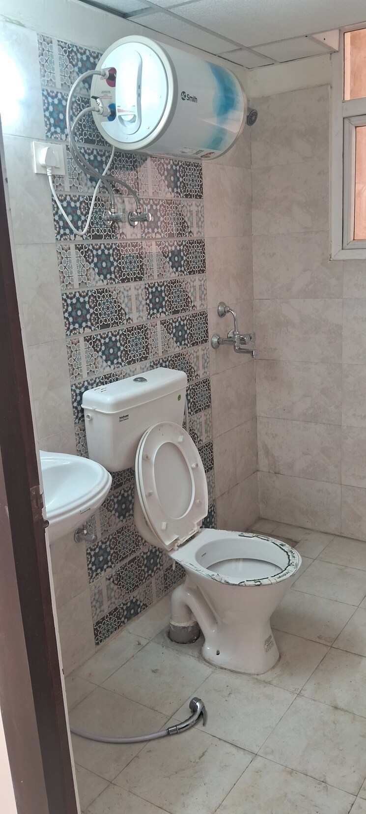 Bathroom, signature-global-proxima 2 Bedroom 685 Sq.Ft. Apartment In Sector 89 Gurgaon 8740659