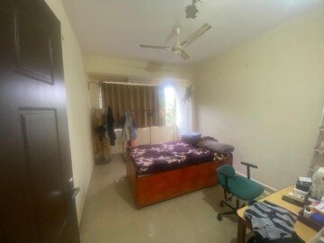 Living Room in 2 BHK Apartment at Santa Cruz – for Rent