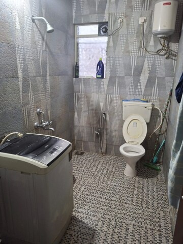 Bathroom in 2 BHK Apartment at Santa Cruz – for Rent