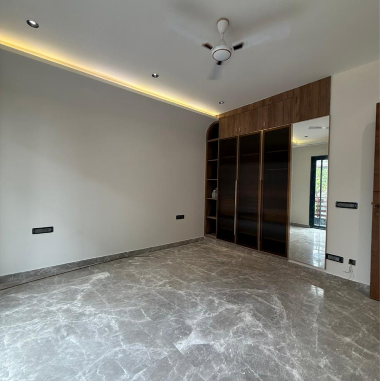 Living Room, south city 2 4 Bedroom 275 Sq.Yd. Builder Floor In South City 2 Gurgaon 8740776