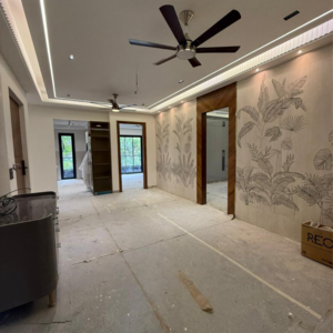 Room in 4 BHK Builder Floor at South City 2 – for Sale