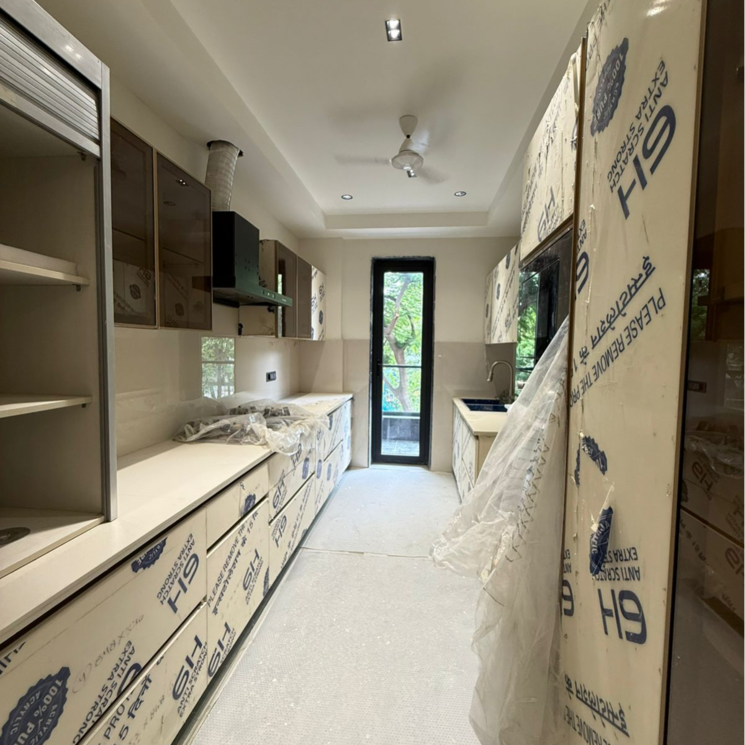 Kitchen, south city 2 4 Bedroom 275 Sq.Yd. Builder Floor In South City 2 Gurgaon 8740776