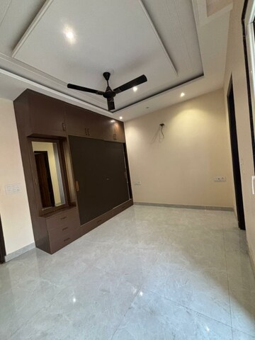 3 BHK Builder Floor For Sale in Janakpuri