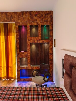 Living Room in 3 BHK Apartment at Arun Vihar Sector 37, Sector 37 – for Sale