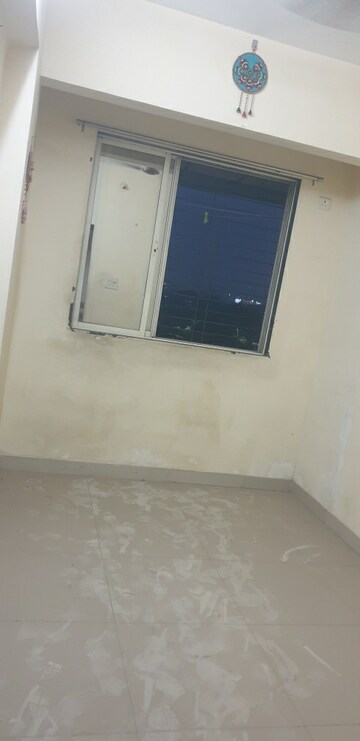 Room in 2 BHK Apartment at Dombivli East – for Rent
