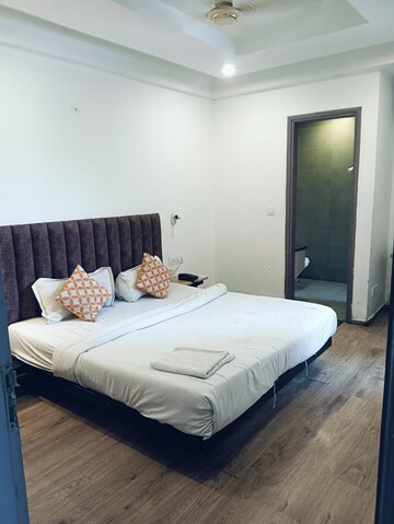 Bedroom in 6+ BHK Independent House at Sector 57 – for Rent
