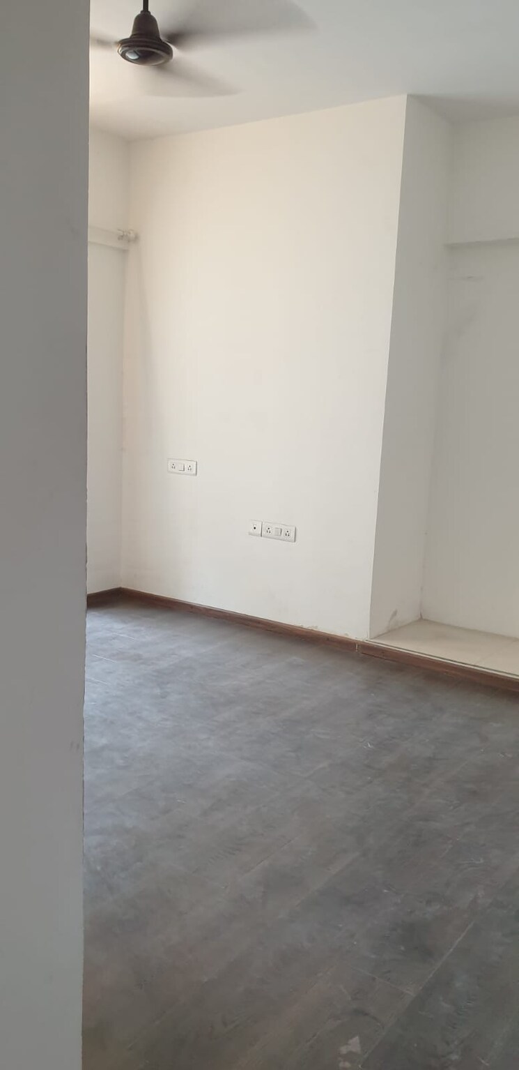 Room, acme-ozone 3 Bedroom 1250 Sq.Ft. Apartment In Manpada Thane 8740830