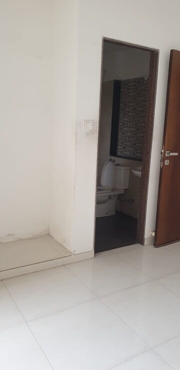 Bathroom in 3 BHK Apartment at Acme Ozone, Manpada – for Rent