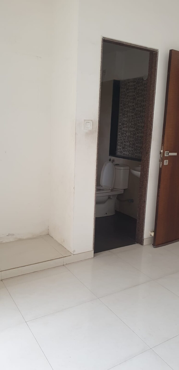 Bathroom, acme-ozone 3 Bedroom 1250 Sq.Ft. Apartment In Manpada Thane 8740830