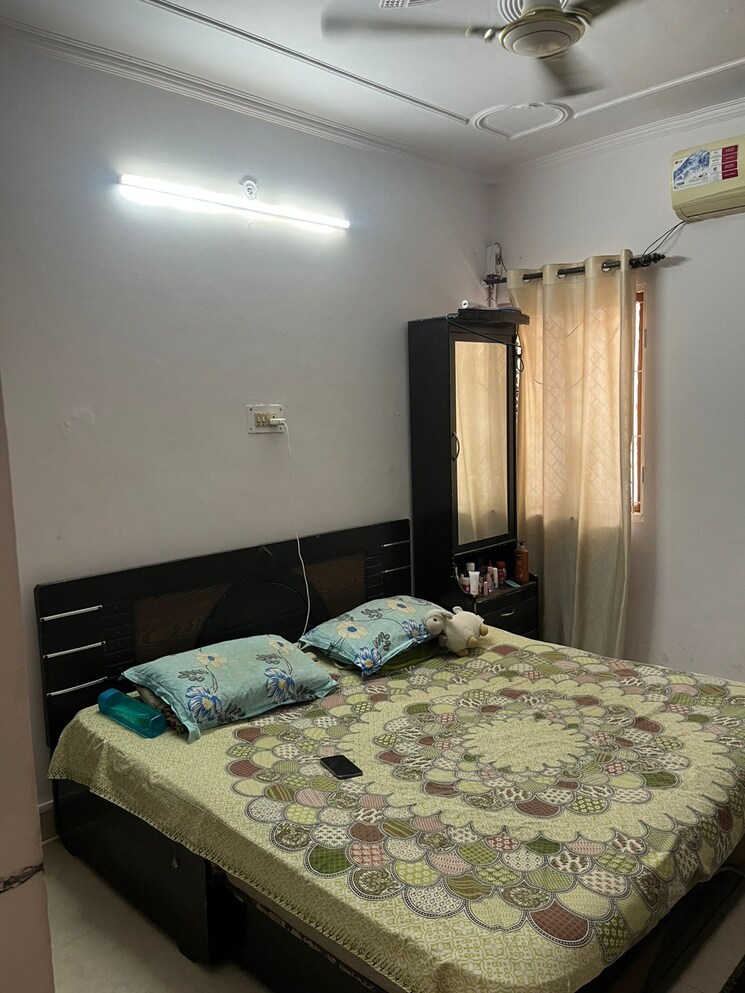 Bedroom, sector 19 2 Bedroom 850 Sq.Ft. Builder Floor In Sector 19 Noida 8740864