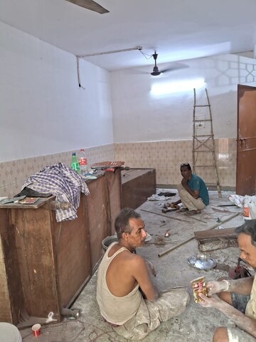 Living Room in 2 BHK Builder Floor at Sector 19 – for Rent
