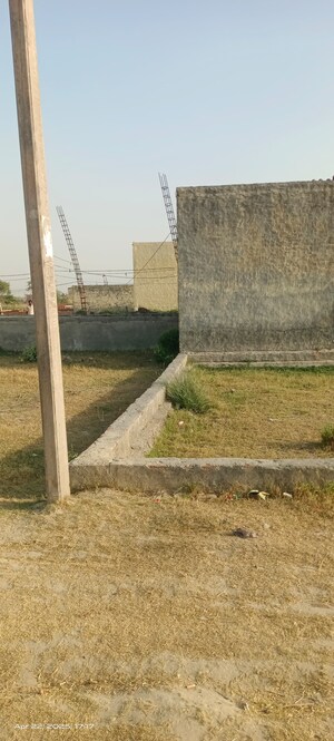  Plot For Sale in Tikawali