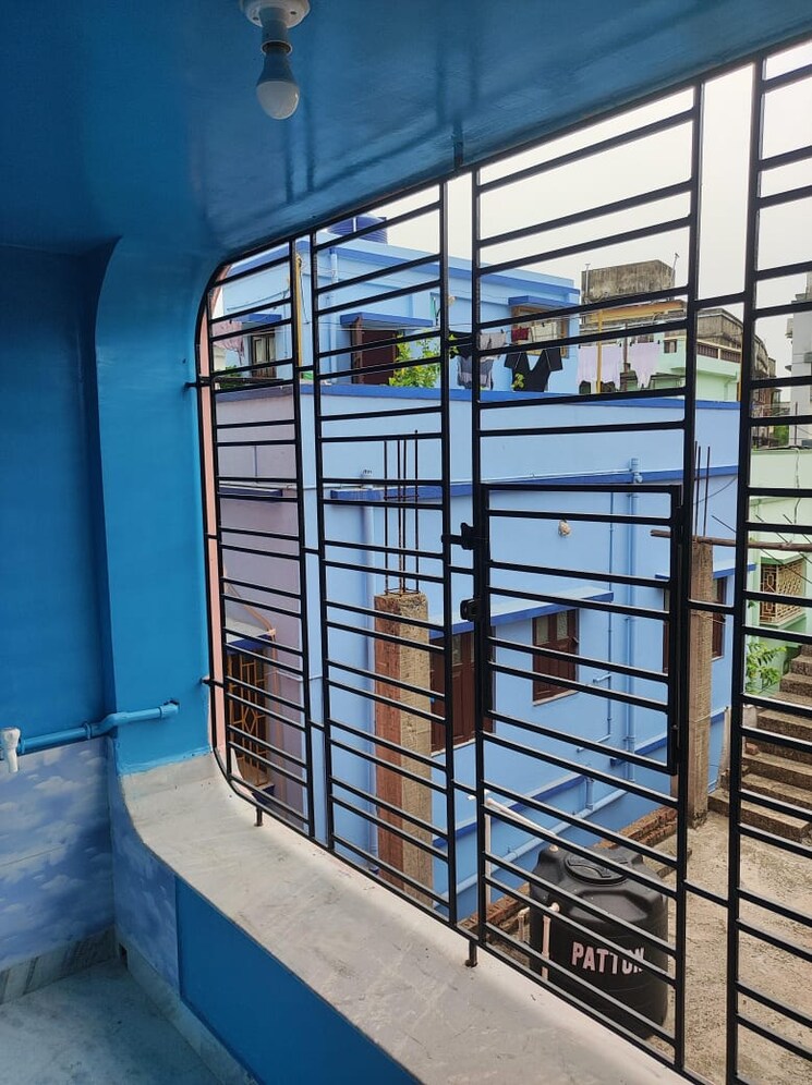 Balcony, belgharia 2 Bedroom 700 Sq.Ft. Apartment In Belgharia Kolkata 8740987