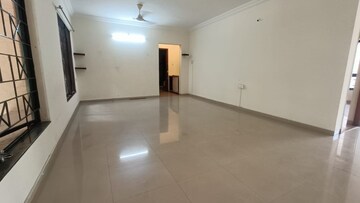 Room in 4 BHK Apartment at Kapil Malhar Apartment, Baner – for Rent