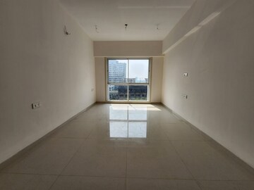 Room in 1 BHK Apartment at Mahavir Platinum CHS Ltd, Govandi East – for Rent