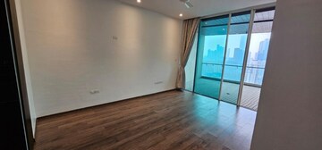 Room in 4 BHK Apartment at Avighna One Avighna Park, Lower Parel – for Rent