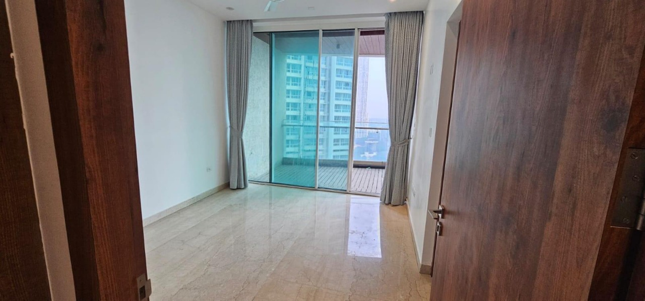 4 BHK + Servant Room Apartment For Rent in Avighna One Avighna Park