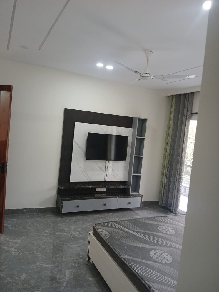Room, ardee-city 2 Bedroom 1200 Sq.Ft. Builder Floor In Sector 52 Gurgaon 8741155