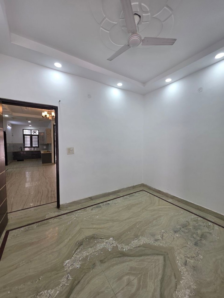 Room, green fields colony 2 Bedroom 900 Sq.Ft. Builder Floor In Green Fields Colony Faridabad 8741139