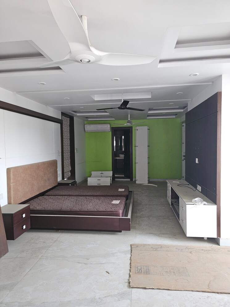 Bedroom, sector 22 dwarka 5 Bedroom 7000 Sq.Ft. Apartment In Sector 22 Dwarka Delhi 8741198