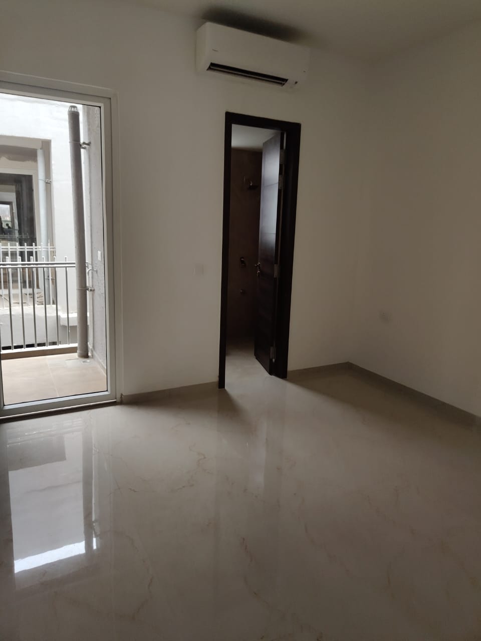 3 BHK + Pooja Room Apartment For Sale in  Mansarovar CHS
