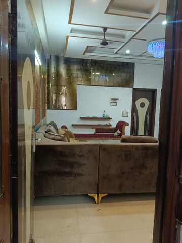 Bedroom in 4 BHK Builder Floor at Vasundhara Sector 10 – for Rent
