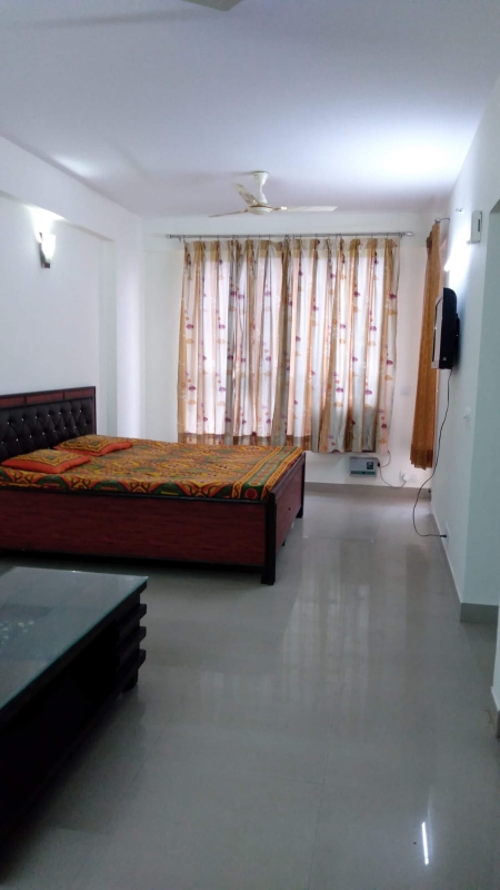 1 RkApartment For Rent in Logix Blossom Greens