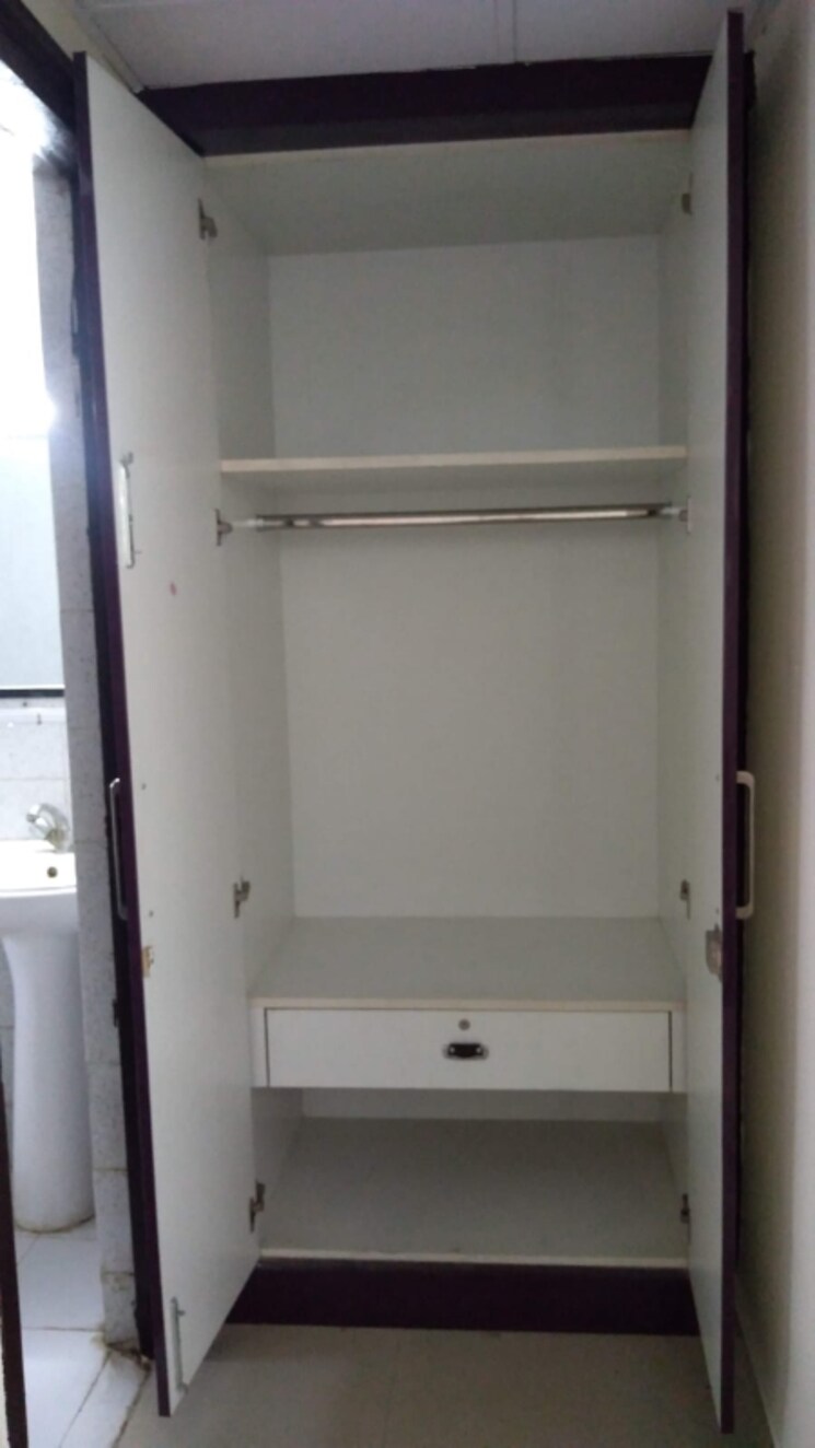 undefined, logix-blossom-greens 1 RK 450 Sq.Ft. Apartment In Sector 143 Noida 8741202