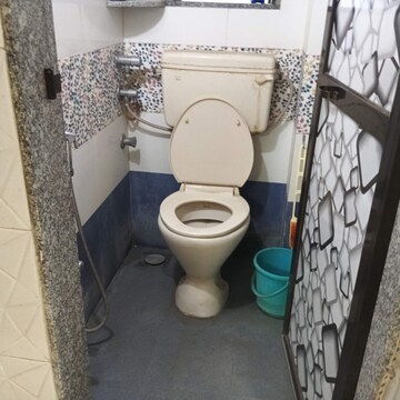 Attached Bathroom in 1 BHK Apartment at Dombivli East – for Rent