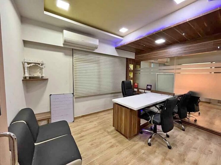 Team Area, scheme 140 Commercial Office Space 2200 Sq.Ft. In Scheme 140 Indore 8741192