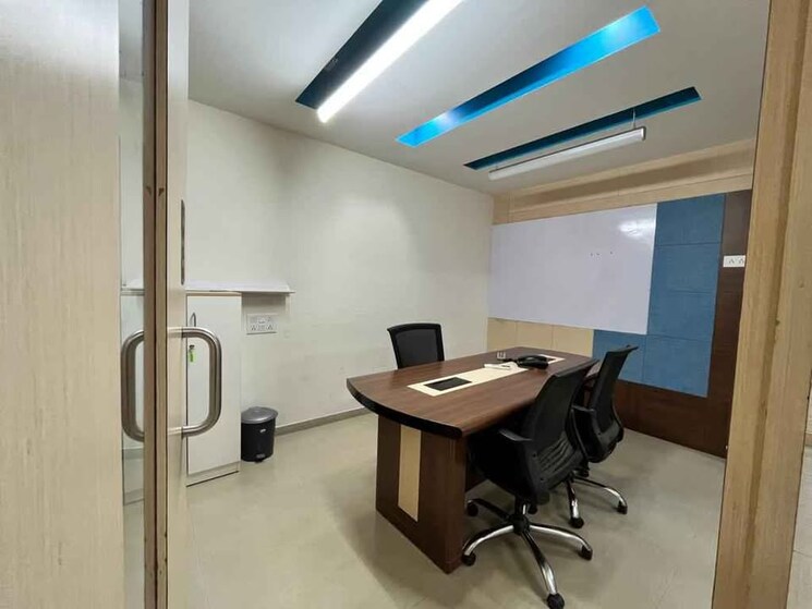 Team Area, scheme 140 Commercial Office Space 2200 Sq.Ft. In Scheme 140 Indore 8741192