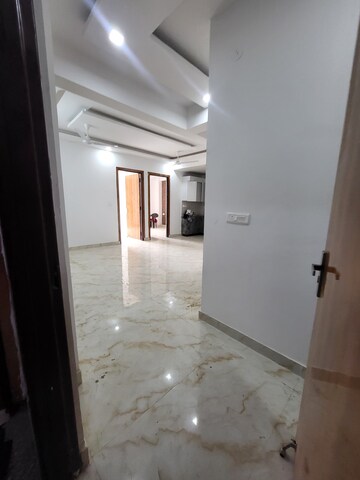 Room in 2 BHK Apartment at Gurunanak Nagar – for Rent