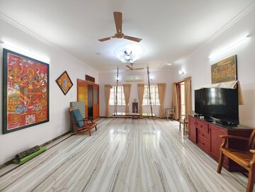 Room in 3 BHK Independent House at Palavakkam – for Sale
