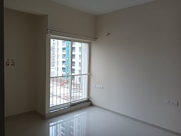 Room in 2 BHK Apartment at Megapolis Serenity, Hinjewadi – for Rent