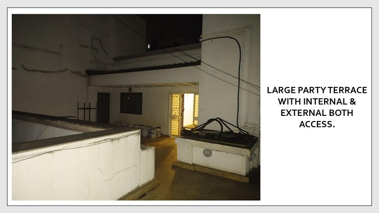 Terrace, yash-classic 3 Bedroom 2197 Sq.Ft. Penthouse In Pashan Sus Road Pune 8741273