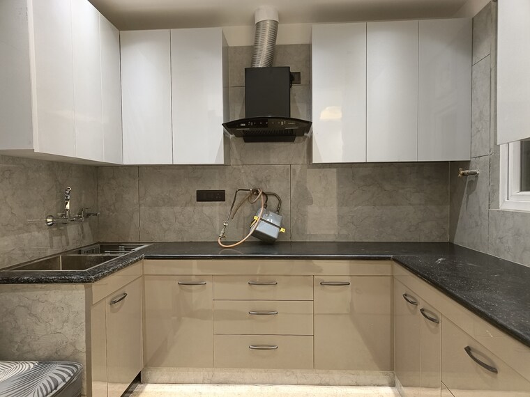 Kitchen, saket 3.5 Bedroom 1350 Sq.Ft. Builder Floor In Saket Delhi 8741474