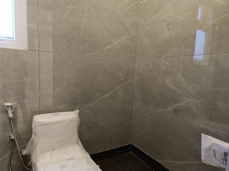 Bathroom, saket 3.5 Bedroom 1350 Sq.Ft. Builder Floor In Saket Delhi 8741474