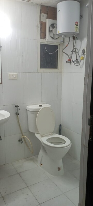 Bathroom in 3 BHK Apartment at Supertech Cape Town, Sector 74 – for Rent